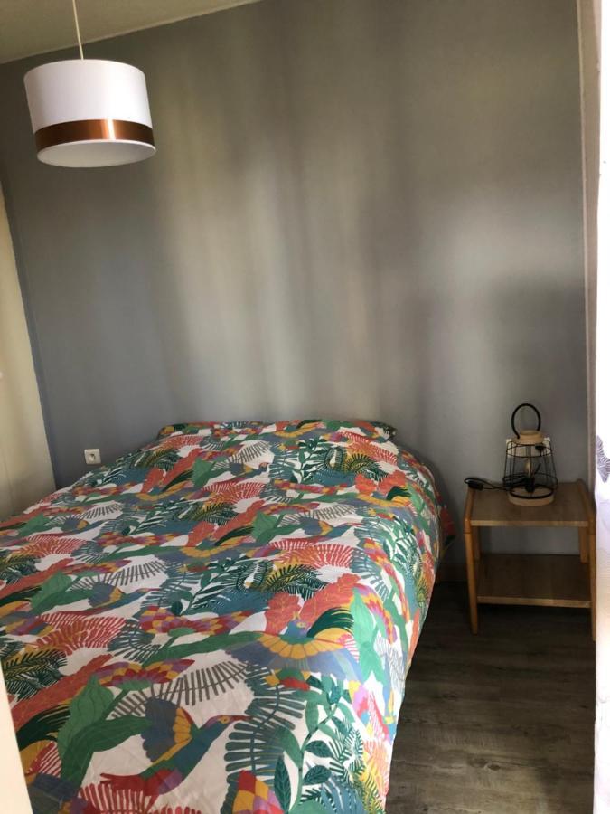 Cottage 4 Personnes Dans Domaine Prive Signy-le-Petit ภายนอก รูปภาพ