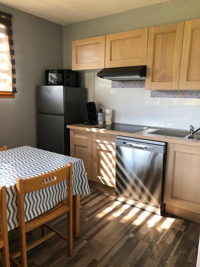 Cottage 4 Personnes Dans Domaine Prive Signy-le-Petit ภายนอก รูปภาพ